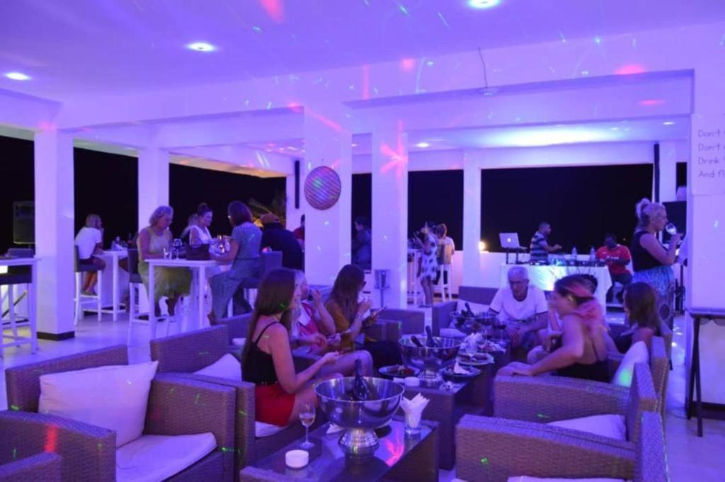 كيندوا Lazy Beach Hotel المظهر الخارجي الصورة