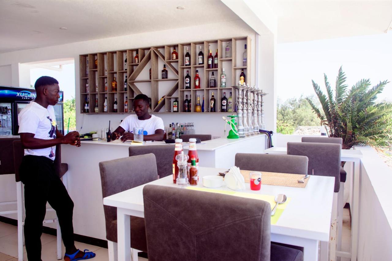 كيندوا Lazy Beach Hotel المظهر الخارجي الصورة