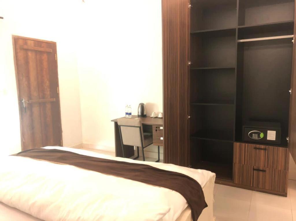 كيندوا Lazy Beach Hotel المظهر الخارجي الصورة