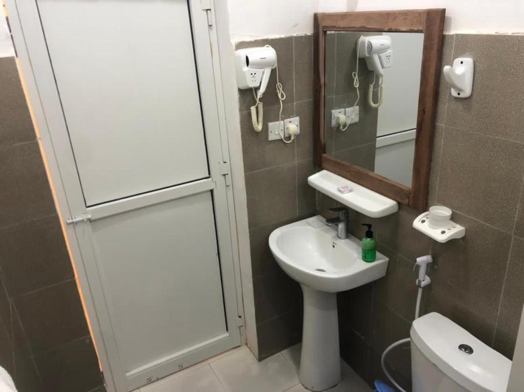 كيندوا Lazy Beach Hotel المظهر الخارجي الصورة